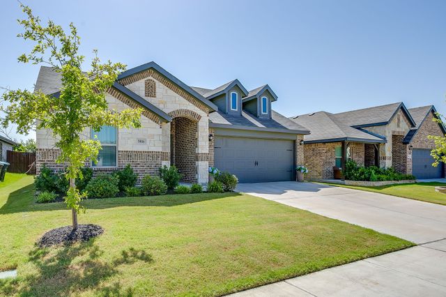 5816 Brookville Drive, Fort Worth, TX 76179