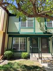 1731 S Blackhawk Way D, Aurora, CO 80012