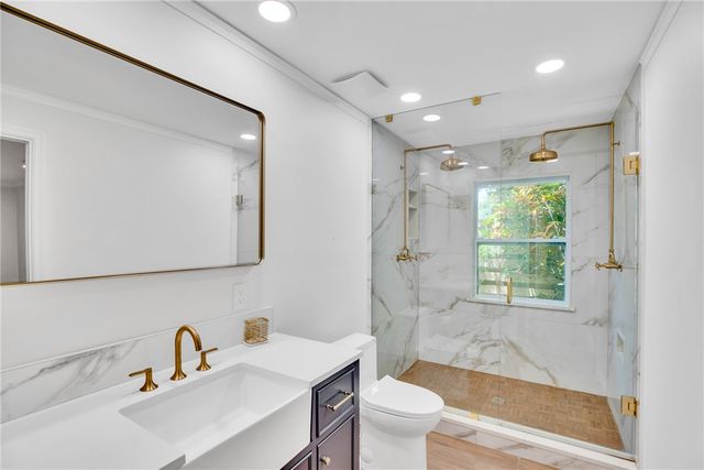 2002 Cordova Avenue, Vero Beach, FL 32960