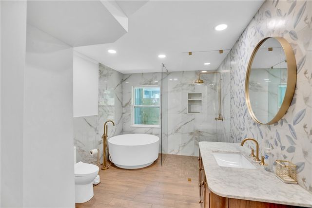 2002 Cordova Avenue, Vero Beach, FL 32960