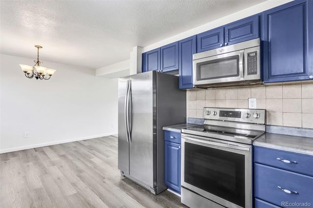 6377 W Mississippi Place, Lakewood, CO 80232