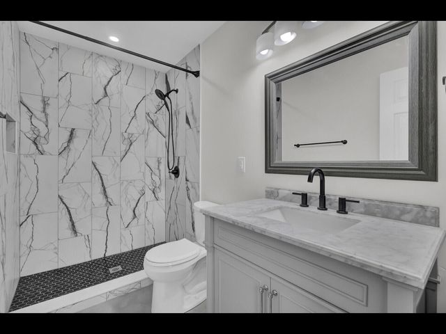 1320 Bowman Road, Mount Pleasant, SC 29464
