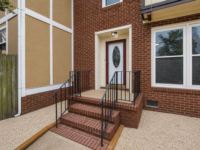 1320 Bowman Road, Mount Pleasant, SC 29464