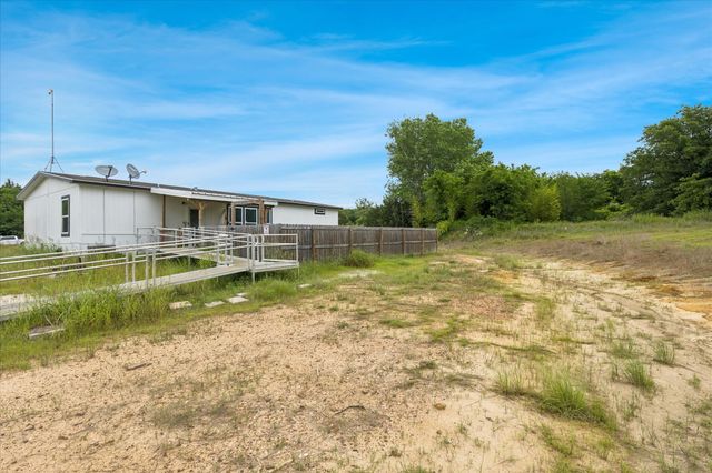 456 County Road 178, Gainesville, TX 76240