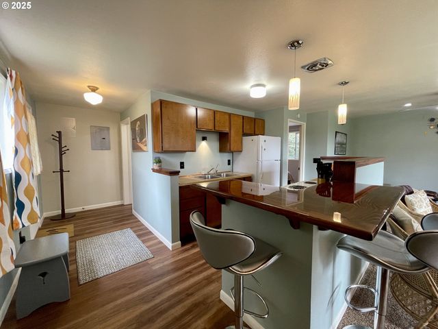 54825 ROBINSON Rd, Coquille, OR 97423