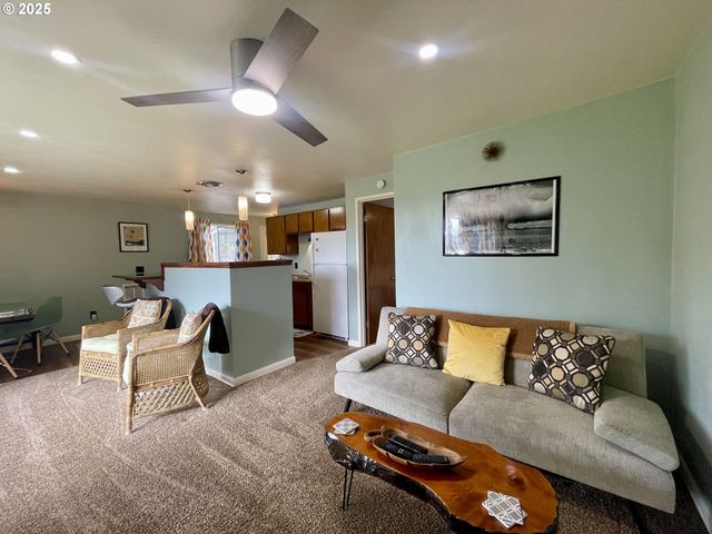 54825 ROBINSON Rd, Coquille, OR 97423