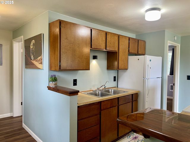 54825 ROBINSON Rd, Coquille, OR 97423