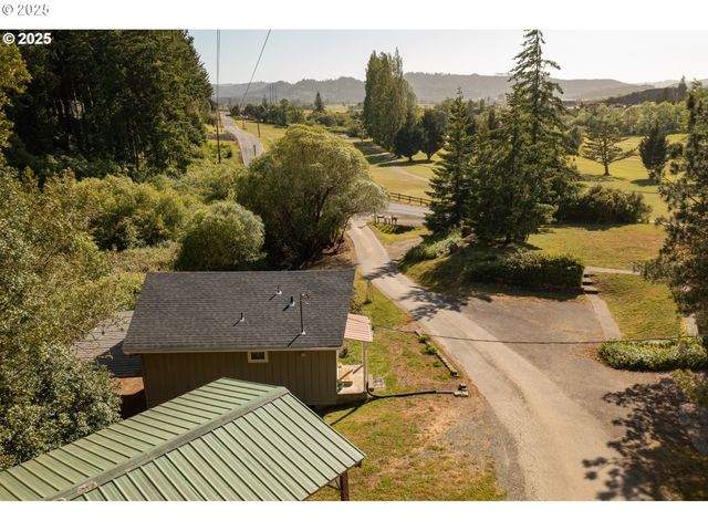 54825 ROBINSON Rd, Coquille, OR 97423