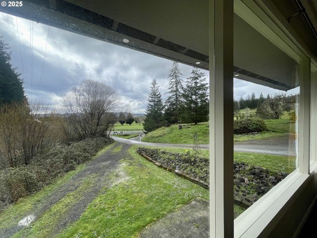 54825 ROBINSON Rd, Coquille, OR 97423