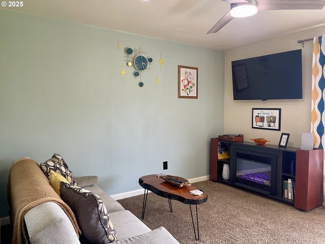 54825 ROBINSON Rd, Coquille, OR 97423