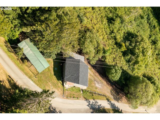 54825 ROBINSON Rd, Coquille, OR 97423