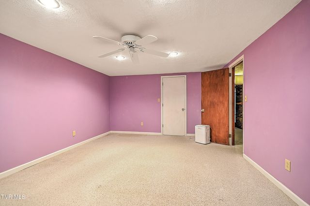 1921 Edens Ridge Road, Kingsport, TN 37664