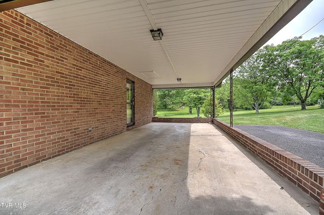 1921 Edens Ridge Road, Kingsport, TN 37664