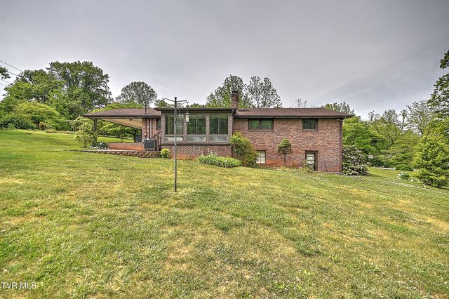 1921 Edens Ridge Road, Kingsport, TN 37664