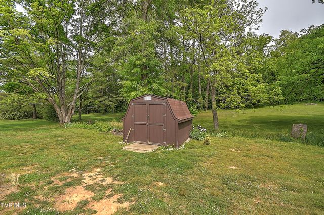 1921 Edens Ridge Road, Kingsport, TN 37664