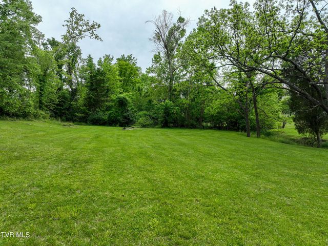 1921 Edens Ridge Road, Kingsport, TN 37664