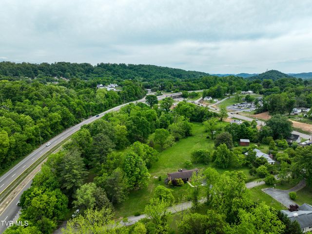 1921 Edens Ridge Road, Kingsport, TN 37664