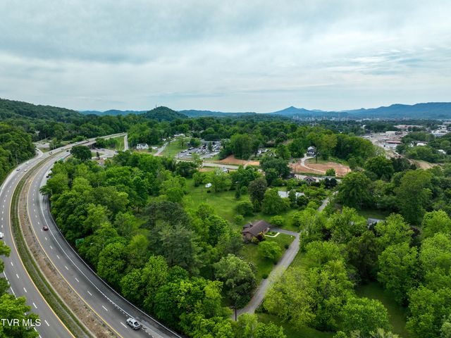 1921 Edens Ridge Road, Kingsport, TN 37664