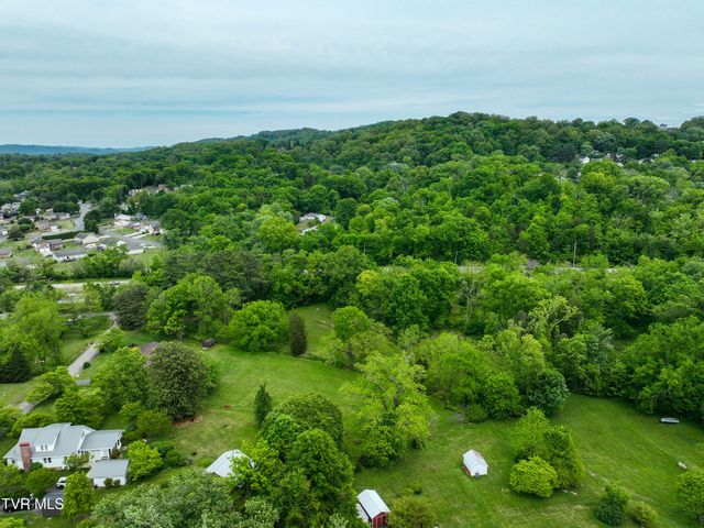 1921 Edens Ridge Road, Kingsport, TN 37664