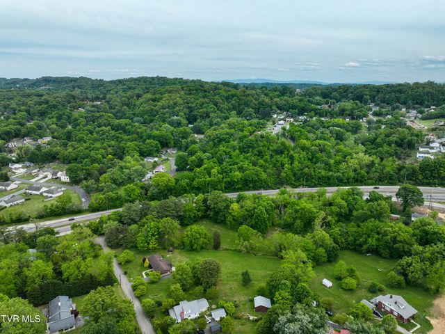 1921 Edens Ridge Road, Kingsport, TN 37664