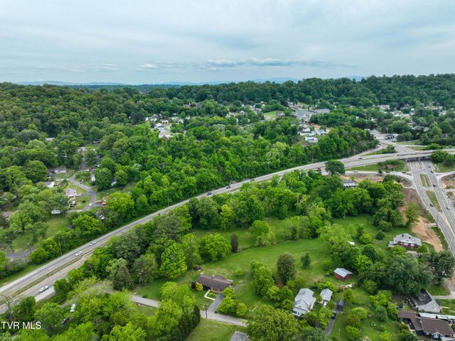 1921 Edens Ridge Road, Kingsport, TN 37664