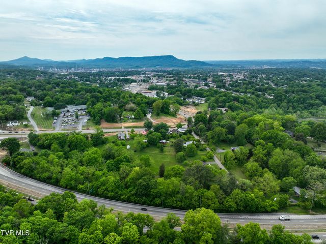 1921 Edens Ridge Road, Kingsport, TN 37664