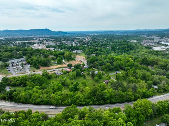 1921 Edens Ridge Road, Kingsport, TN 37664