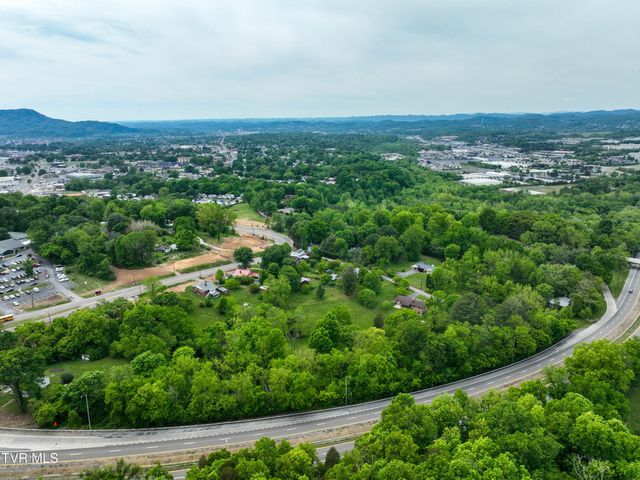 1921 Edens Ridge Road, Kingsport, TN 37664