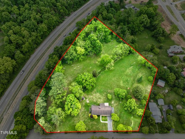 1921 Edens Ridge Road, Kingsport, TN 37664
