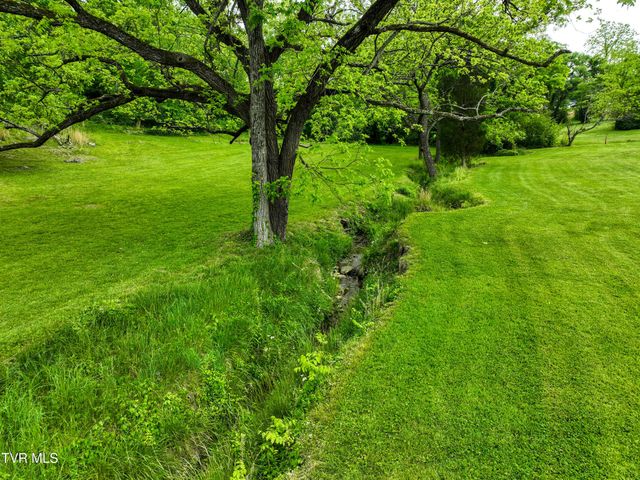 1921 Edens Ridge Road, Kingsport, TN 37664