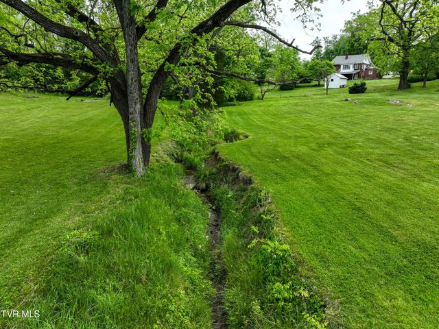 1921 Edens Ridge Road, Kingsport, TN 37664