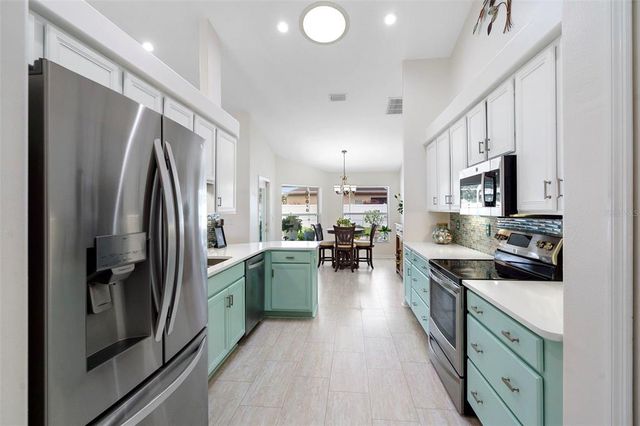 88 WOODSIDE DRIVE, Palm Coast, FL 32164