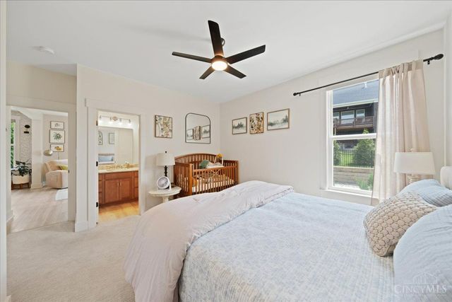 8858 Old Farm Drive, West Chester, OH 45069