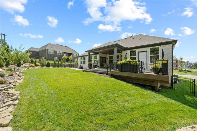 8858 Old Farm Drive, West Chester, OH 45069