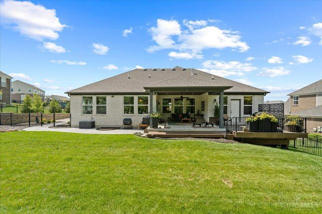 8858 Old Farm Drive, West Chester, OH 45069