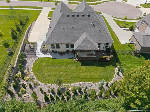 8858 Old Farm Drive, West Chester, OH 45069
