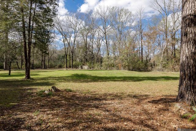 11395 Granberry Dr, Baton Rouge, LA 70811