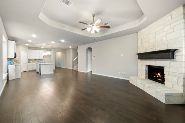 2634 Askern Court, Grand Prairie, TX 75052