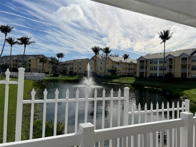 6292 La Costa Dr C, Boca Raton, FL 33433