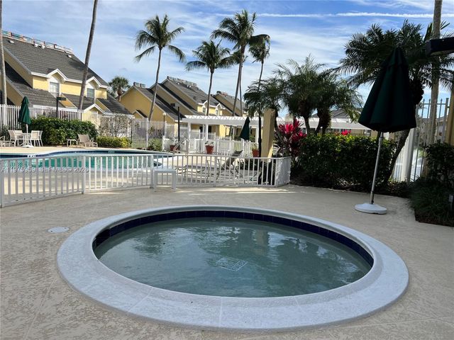 6292 La Costa Dr C, Boca Raton, FL 33433