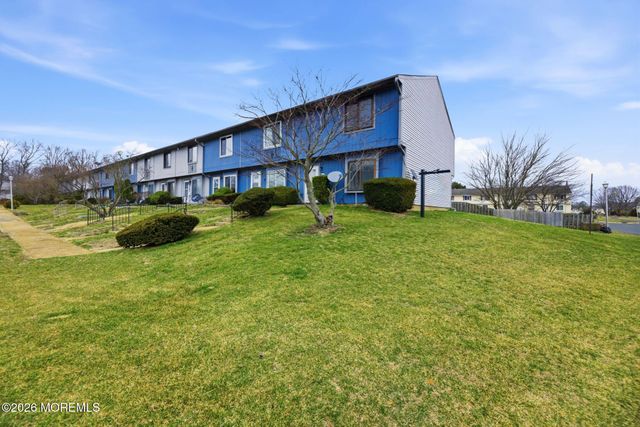 31 Sawmill Road 235, Brick, NJ 08724