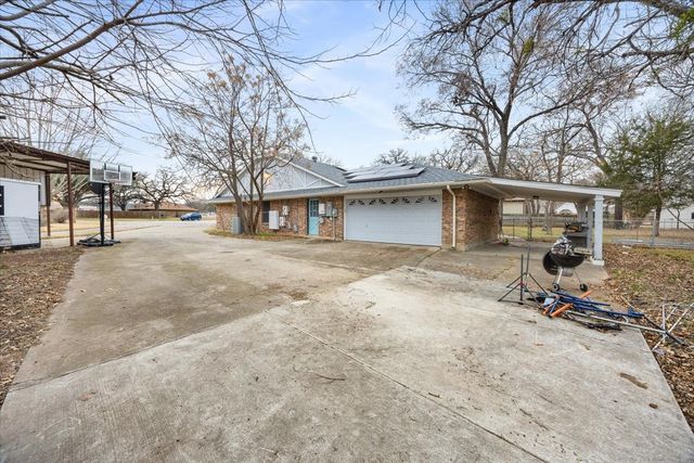 103 Cresendo Place, Joshua, TX 76058