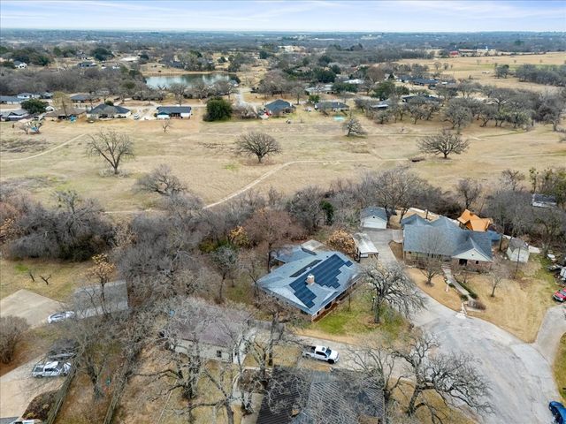 103 Cresendo Place, Joshua, TX 76058