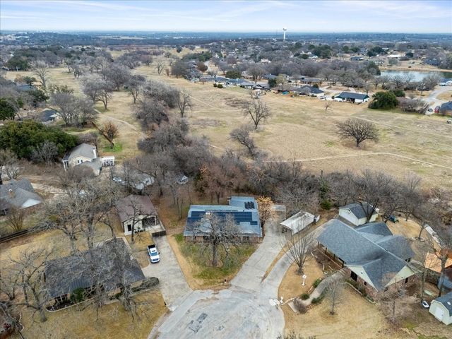 103 Cresendo Place, Joshua, TX 76058