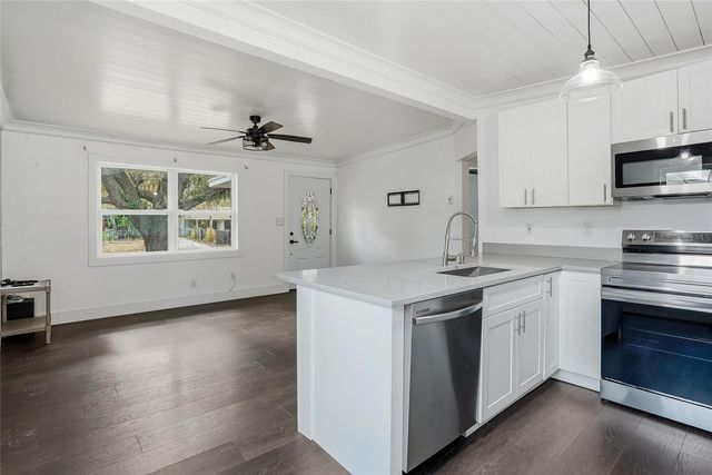 1137 40TH STREET, Sarasota, FL 34234