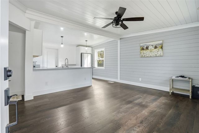1137 40TH STREET, Sarasota, FL 34234