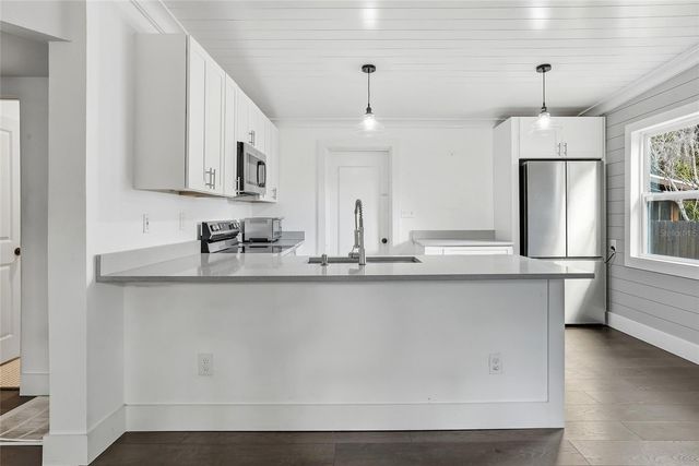 1137 40TH STREET, Sarasota, FL 34234