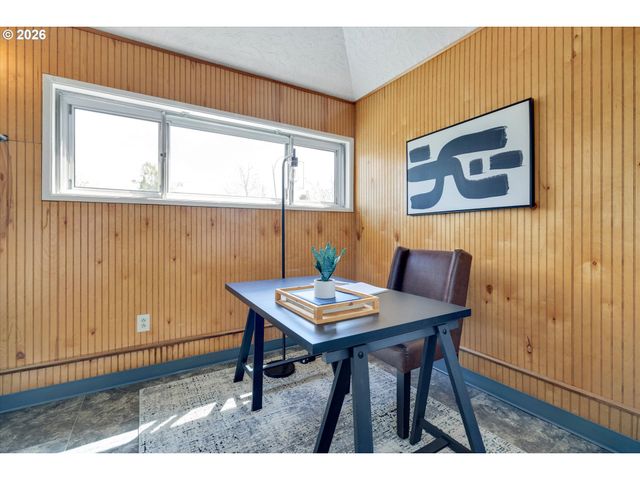 4905 Ne 78TH Ave, Portland, OR 97218