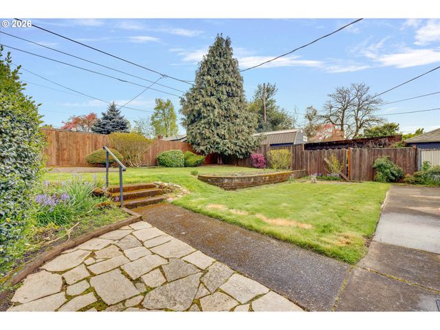 4905 Ne 78TH Ave, Portland, OR 97218