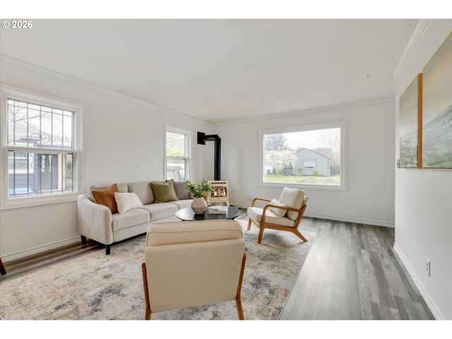 4905 Ne 78TH Ave, Portland, OR 97218